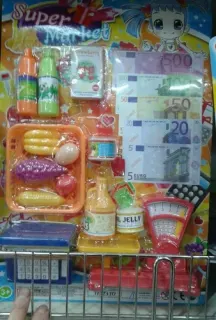 Children's supermarket playset with food and banknotes