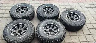 Cinco ruedas todoterreno Cooper Discoverer STT Pro