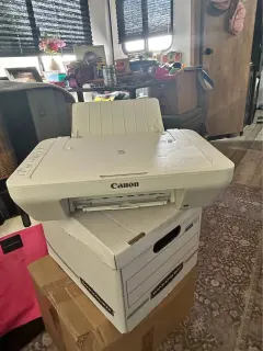Stampante Canon Pixma bianca