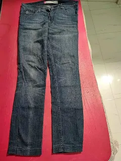 Damenjeans mit geradem Schnitt