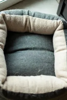 Soft cat bed - grey and beige