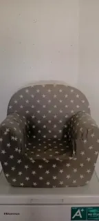 Grey kids' armchair with white stars