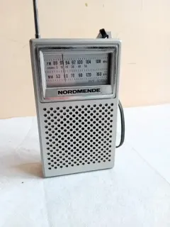 Nordmende RT 100 portable pocket radio