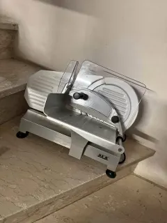 Affettatrice elettrica ALA - funzionante