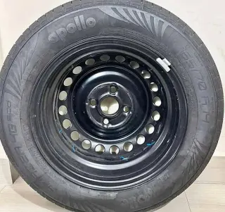 Reserverad mit Apollo 165/70 R14