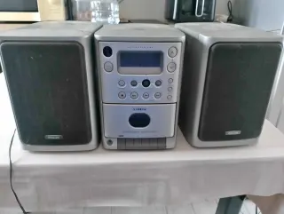 Philips Micro HiFi CD/Radio with 2 speakers