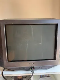 Televisor Sony Trinitron Wega de tubo