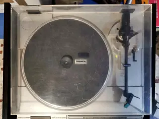 Pioneer auto-return vintage turntable - silver