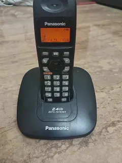 Schnurloses Panasonic Telefon mit Basis