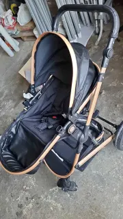 Elegant black/gold stroller - bronze frame
