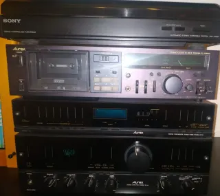 Vintage Sony/Aurex Toshiba HiFi stack - complete tower