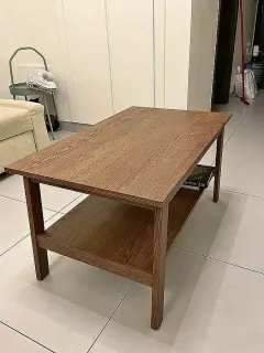 Table basse en bois avec etagere