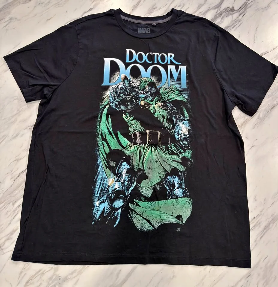 T-shirt Marvel Doctor Doom nera