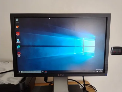 Monitor Dell 24 pollici schermo piatto HD
