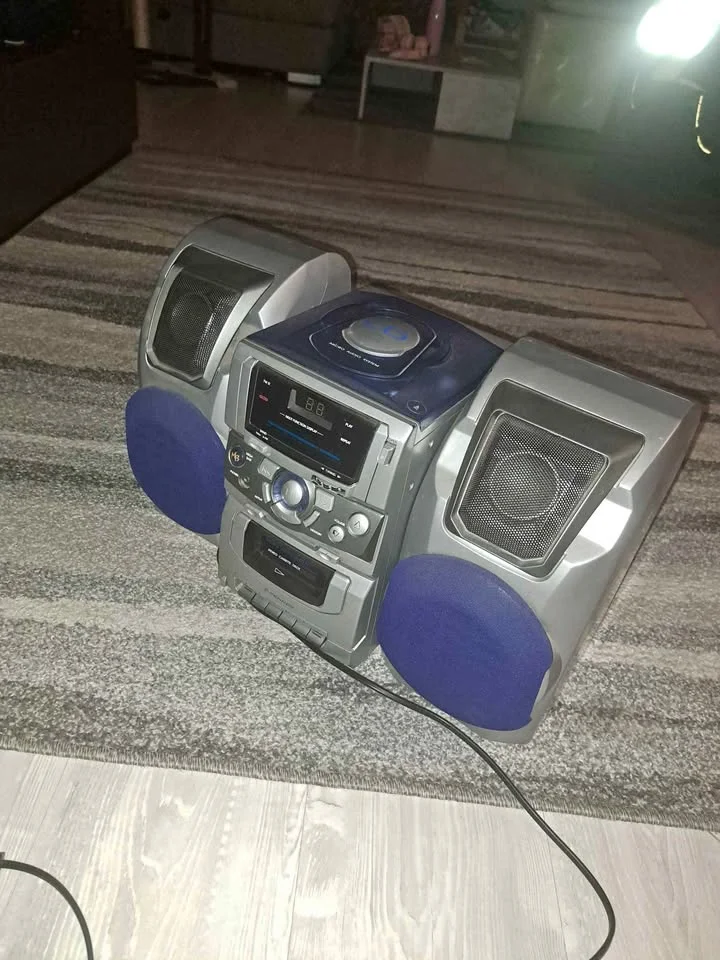 Portable boombox radio recorder - CD and cassettes