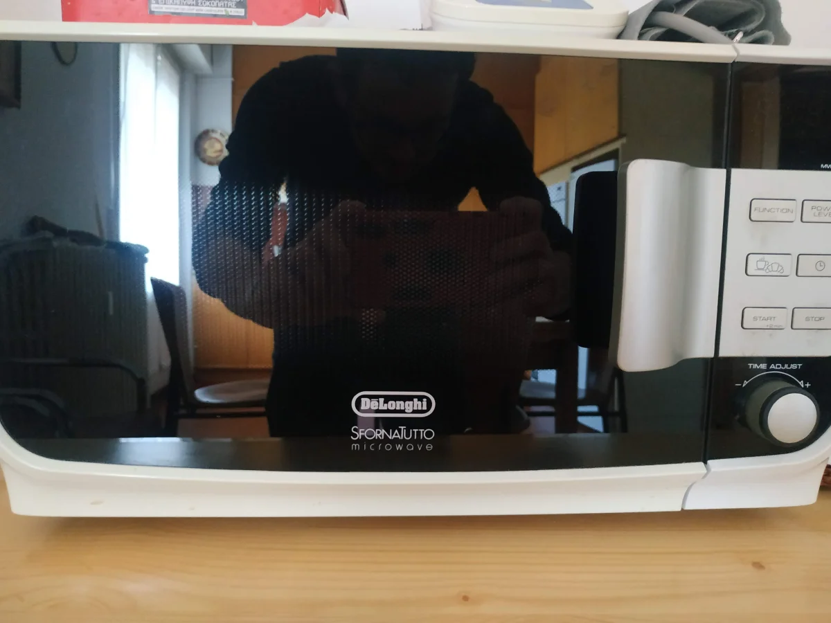 Micro-ondes DeLonghi Sfornatutto - fonctionnel