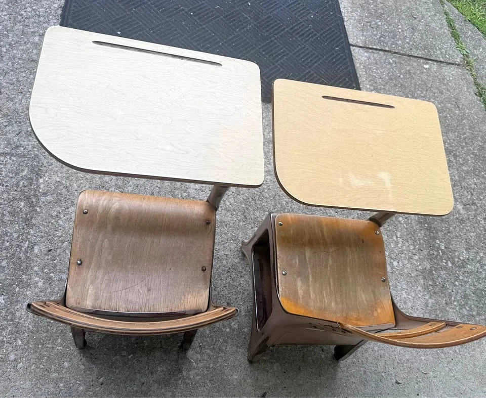 Coppia banchi vintage in legno