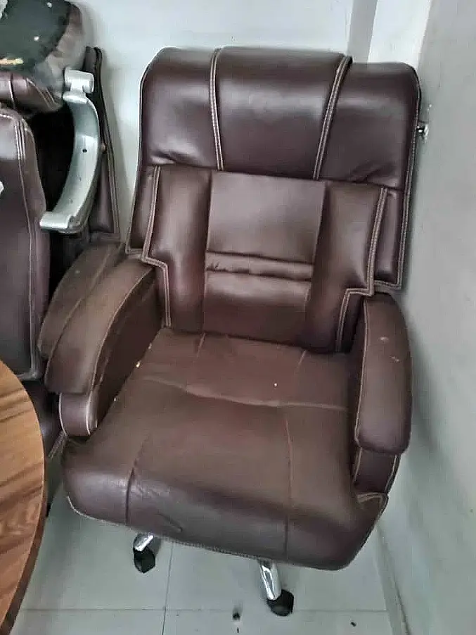 Silla de oficina de polipiel