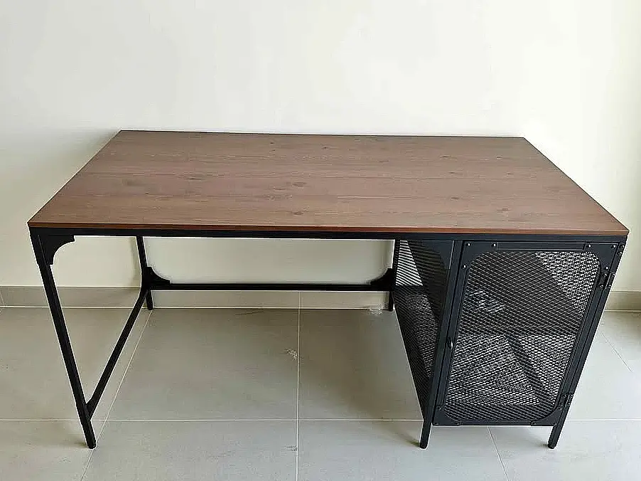 Bureau bois et metal avec caisson