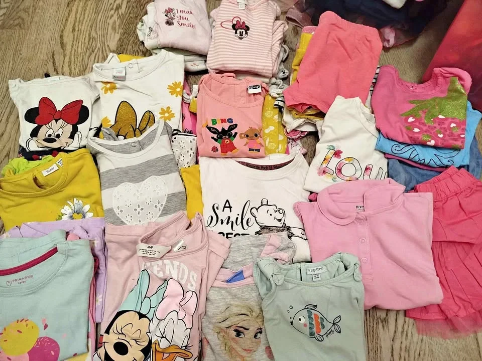 Girls' clothing lot 2-4 years - wardrobe clearance