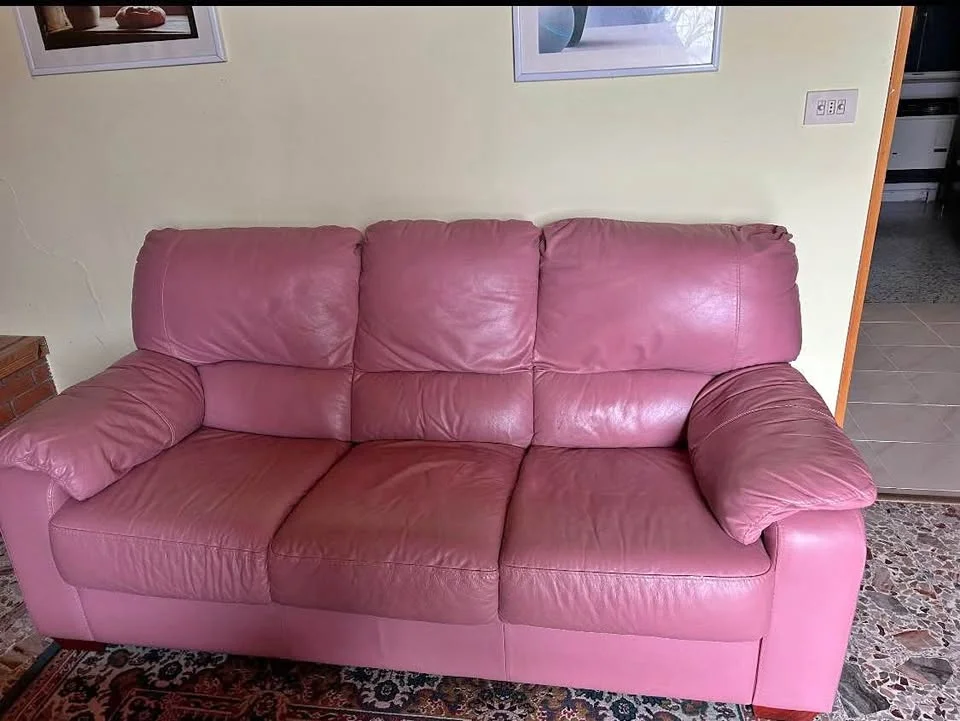 3-seater pink/salmon leather sofa