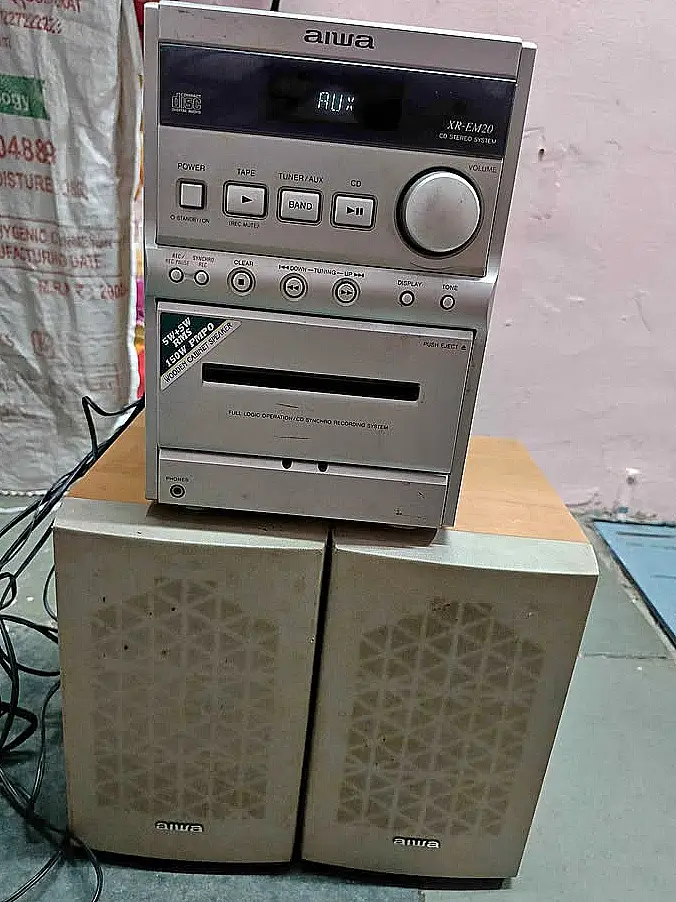 Mini-Anlage Aiwa XR-EM20 mit Boxen