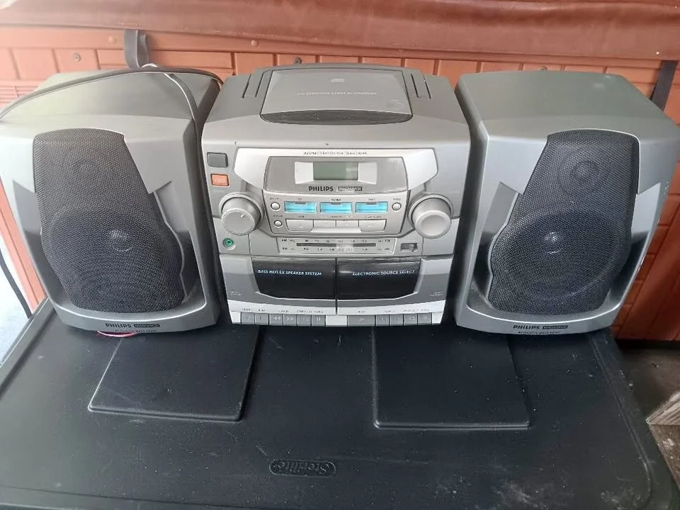 Stereo portatile Philips con doppia cassa