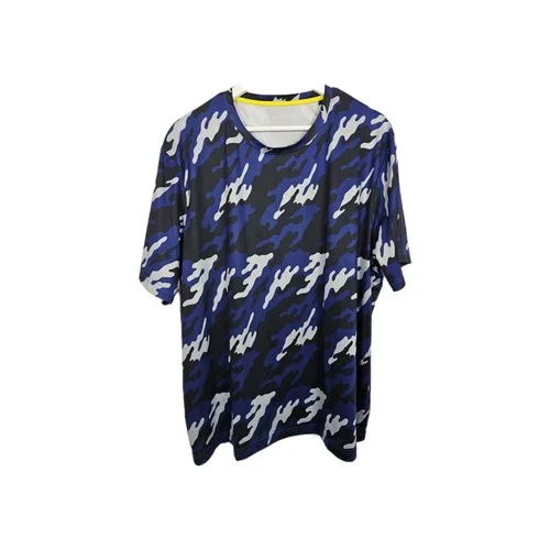 Blue camo pattern T-shirt