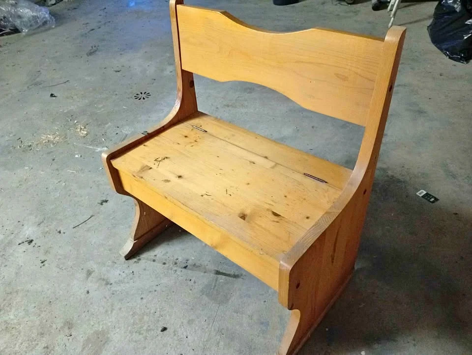 Wooden bench with backrest - rustic style