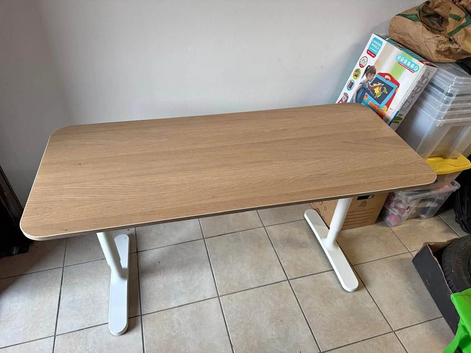Simple light wood desk - white legs